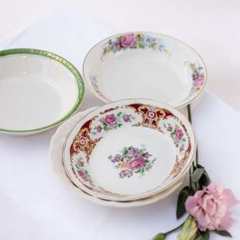 Soup bowls