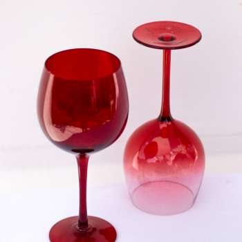 Wine Glasses: Maroon